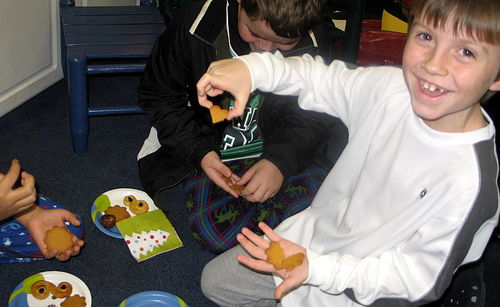 Owne's christmas party and books 034