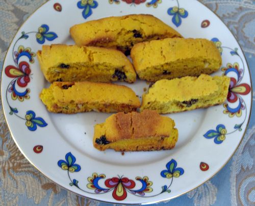 Savannah,gardening,playing,treasures 185